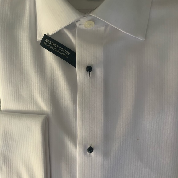 Button up - Picture 2 of 4